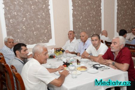 Nəsimi rayonu ahılları, müharibə veteranları və  əlilləri Bilgəh qəsəbəsində istirahət etdilər - FOTOLAR