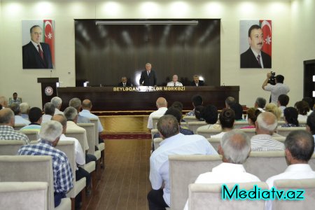 Alı Alıyev Beyləqan və İmişlidə məskunlaşan füzulili məcburi köçkünlərlə görüşüb - FOTOLAR