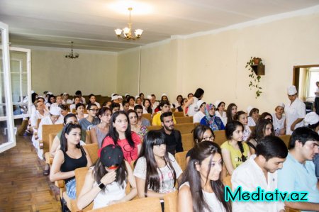 Nərimanovda «İşıqlı gələcək naminə erkən nigaha yox deyək» adlı seminar keçirilib - FOTOLAR