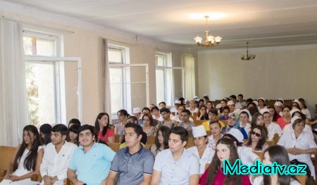 Nərimanovda «İşıqlı gələcək naminə erkən nigaha yox deyək» adlı seminar keçirilib - FOTOLAR