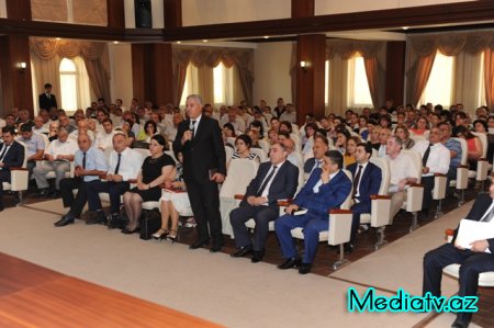 Nəsimi Rayon İcra Hakimiyyəti Başçısı yanında Şuranın geniş iclası keçirilmişdir - FOTOLAR