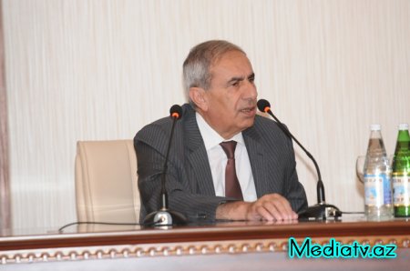 Nəsimi Rayon İcra Hakimiyyəti Başçısı yanında Şuranın geniş iclası keçirilmişdir - FOTOLAR