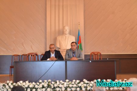 Referendum üzrə “Vətəndaş Cəmiyyəti” təşəbbüs qrupu Nərimanov rayonunda tədbir keçirib - FOTOLAR