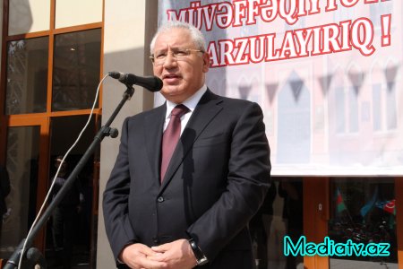 AQRAR UNİVERSİTETİNDƏ BİLİK GÜNÜ ƏLAMƏTDAR HADİSƏLƏRLƏ ZƏNGİN OLDU - FOTOLAR