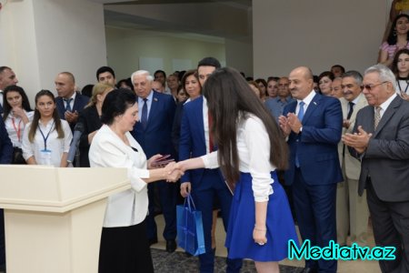 Bakı Slavyan Universitetində Bilik günü qeyd olundu - FOTOLAR