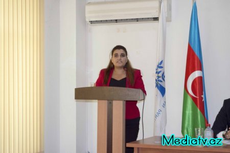 Nərimanov rayonunda ilk dəfə səs verəcək gənclərlə görüş keçirilib - FOTOLAR