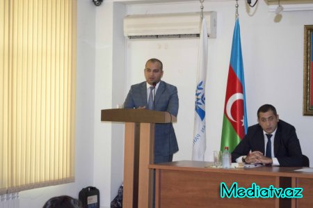 Nərimanov rayonunda ilk dəfə səs verəcək gənclərlə görüş keçirilib - FOTOLAR