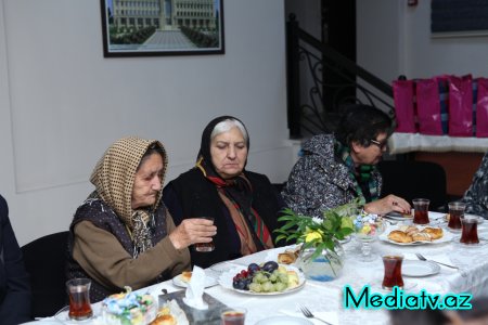 Nəsimidə ahıl vətəndaşlar diqqət və qayğı ilə əhatə olunmuşlar - FOTOLAR