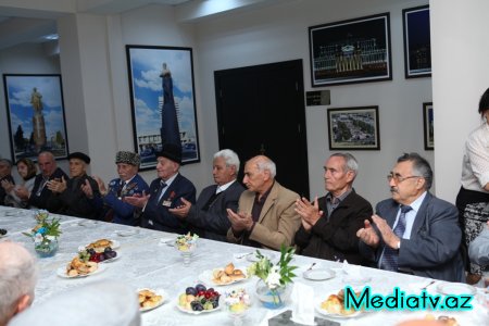Nəsimidə ahıl vətəndaşlar diqqət və qayğı ilə əhatə olunmuşlar - FOTOLAR