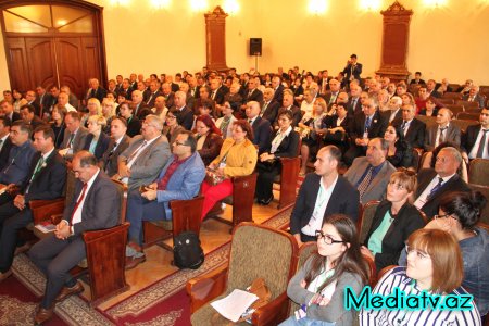 AQRAR UNVERSİTETİNDƏ 8-Cİ  BEYNƏLXALQ KONFRANS BAŞA ÇATIB - FOTOLAR