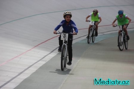 Nəsimi rayon məktəbliləri Velotrekdə olublar - FOTOLAR