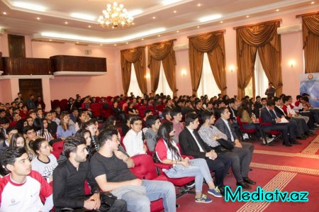 “Müstəqil Azərbaycanım” mövzusunda bilik yarışmaları layihəsinin  açılış mərasimi keçirilib - Nərimanovda (FOTOLAR)