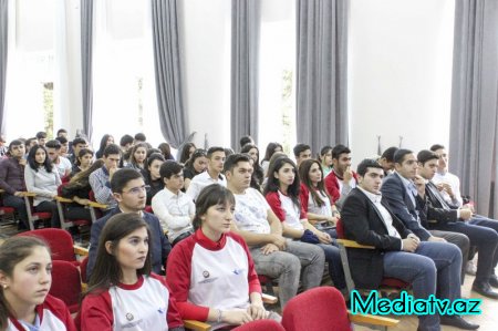 “Müstəqil Azərbaycanım” mövzusunda bilik yarışmaları layihəsinin  açılış mərasimi keçirilib - Nərimanovda (FOTOLAR)