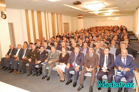 Biləsuvarda bu ilin 9 ayına həsr olunmuş hesabat yığıncağı keçirilib - FOTOLAR