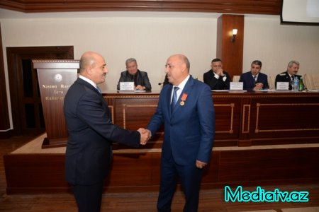 Nəsimi rayonu üzrə 2016-cı ilin üçüncü rübü ərzində görülmüş işlər müzakirə edilmişdir - FOTOLAR