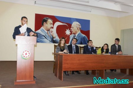 “Müstəqil Azərbaycanım” mövzusunda bilik yarışmaları layihəsinin növbəti mərhələsi keçirilib - FOTOLAR
