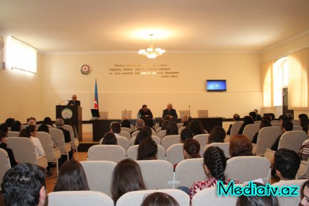 AQRAR UNİVERSİTETİNDƏ DÖVLƏT MÜSTƏQİLLİYİ İLƏ BAĞLI TƏDBİR - FOTOLAR