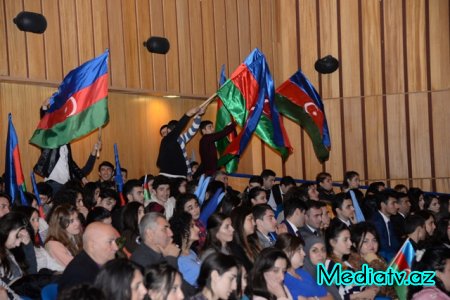 Nəsimi rayonunda Dövlət müstəqilliyinin 25 illiyinə həsr edilmiş “Müstəqilliyimizin yaşıdları” tədbiri keçirilib - FOTOLAR
