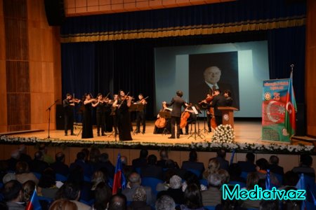 Nəsimi rayonunda Dövlət müstəqilliyinin 25 illiyinə həsr edilmiş “Müstəqilliyimizin yaşıdları” tədbiri keçirilib - FOTOLAR