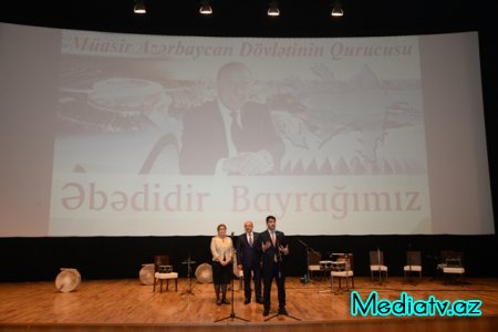 Nəsimidə dövlət müstəqilliyinin bərpasının 25-ci ildönümünə həsr edilmiş tədbir keçirilib - FOTOLAR