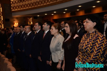 Nəsimidə dövlət müstəqilliyinin bərpasının 25-ci ildönümünə həsr edilmiş tədbir keçirilib - FOTOLAR