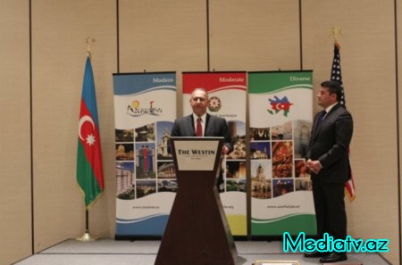 Azərbaycanın müstəqilliyinin 25 illiyi Nəsimi rayonu ilə qardaşlaşmış Kaliforniyanın San Dieqo şəhərində qeyd olunub - FOTOLAR