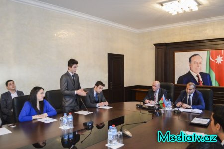 Nərimanov rayon gənclərinin Milli Məclisin deputatı, politoloq Rasim Musabəyovla görüşü keçirilib - FOTOLAR