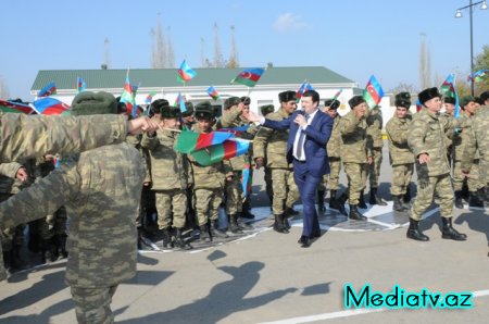 Nəsimi Rayon İcra Hakimiyyəti tərəfindən cəbhə bölgəsində Bayraq günü qeyd edildi - FOTOLAR