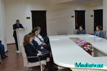 Kürdəmirdə Konstitusiya Günü münasibətilə dəyirmi masa keçirilib - FOTOLAR