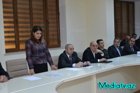 Kürdəmirdə Konstitusiya Günü münasibətilə dəyirmi masa keçirilib - FOTOLAR