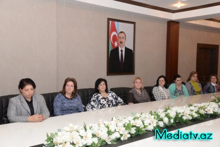  Nəsimi rayon məktəbliləri  növbəti dəfə  "Ölkəmizi tanıyaq"  adı altında maarifləndirici  tur-aksiyada iştirak edəcəklər - FOTOLAR