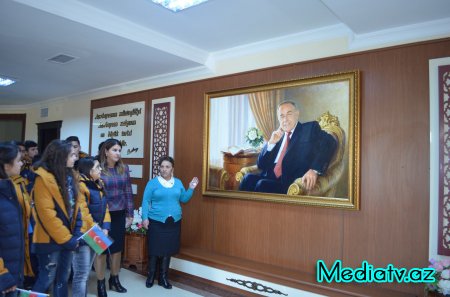 Kürdəmirdə “Ölkəmizi tanıyaq” tur-aksiyası iştirakçıları yola salınmışlar - FOTOLAR