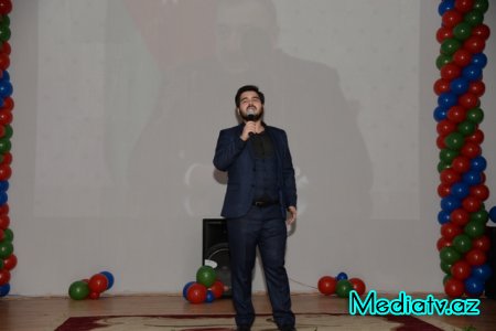 Nəsimi rayonu 111 saylı tam orta məktəbdə  “Ucal,Yaşa Azərbaycan ” mövzusunda tədbir keçirildi - FOTOLAR