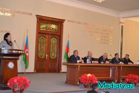 Prezidentin Füzuliyə səfərinə həsr olunan müşavirə keçirilib - FOTOLAR