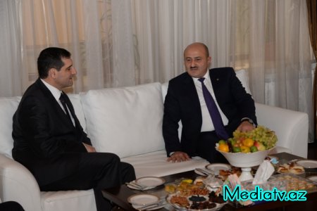 Səfir Erkan Özoral Nəsimi rayon İcra Hakimiyyətində - FOTOLAR