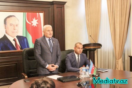 Nərimanov rayon gənclərinin deputatla görüşü keçirilib - FOTOLAR
