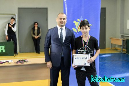 Stolüstü tennis idman növü üzrə Nərimanov rayon turniri keçirildi - FOTOLAR