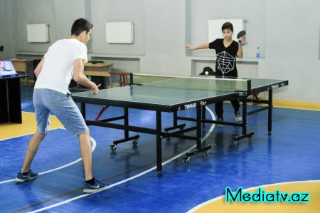Stolüstü tennis idman növü üzrə Nərimanov rayon turniri keçirildi - FOTOLAR