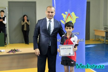 Stolüstü tennis idman növü üzrə Nərimanov rayon turniri keçirildi - FOTOLAR