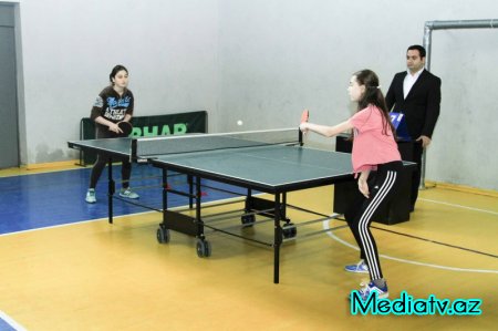 Stolüstü tennis idman növü üzrə Nərimanov rayon turniri keçirildi - FOTOLAR
