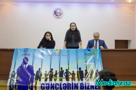 “Gənclərin Biznes Məktəbi” layihəsi çərçivəsində daha bir təlim keçirilib - Nərimanovda (FOTOLAR)