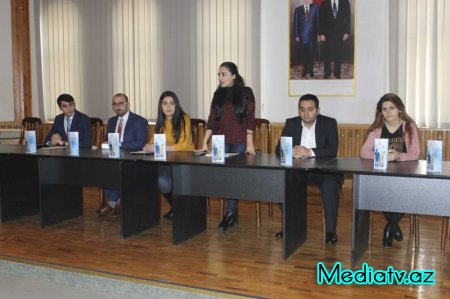 Nərimanov rayonunda “Gənclərin Biznes Məktəbi” layihəsi çərçivəsində növbəti təlim keçirilib - FOTOLAR