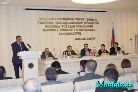 Nərimanovda 3 nömrəli Sahə İnzibati Ərazi Dairəsi üzrə nümayəndəliyinin 2016-cı ilin yekunlarına həsr olunmuş hesabat yığıncağı keçirilib - FOTOLAR