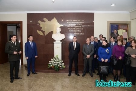 Nəsimi rayon ictimaiyyəti Memorial Soyqırım muzeyində olmuşlar - FOTOLAR