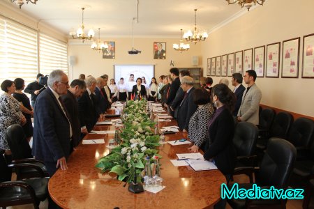 Bakı Slavyan Universitetində “Alman dili və ədəbiyyatı ilə bağlı multukultural və transkultural tədqiqatlar” mövzusunda beynəlxalq konfrans keçirilib - FOTOLAR