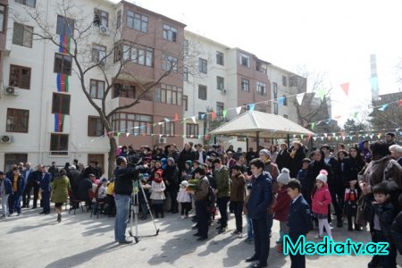 Nəsimidə  növbəti “Abad həyət” sakinlərin ixtiyarına verildi - FOTOLAR