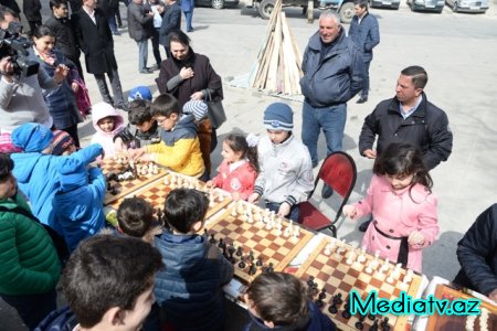 Nəsimidə  növbəti “Abad həyət” sakinlərin ixtiyarına verildi - FOTOLAR