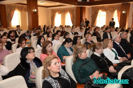  Nəsimi məktəbliləri ilk dəfə “Ölkəmizi tanıyaq” himnini oxudular - FOTOLAR