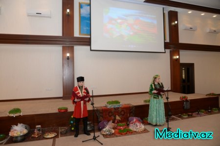  Nəsimi məktəbliləri ilk dəfə “Ölkəmizi tanıyaq” himnini oxudular - FOTOLAR