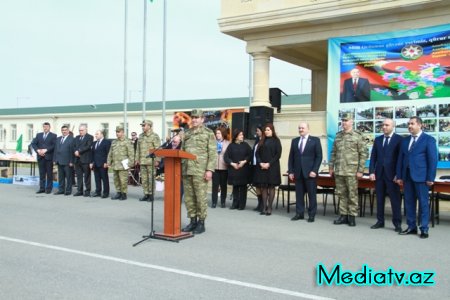 Nəsimi rayon ictimaiyyəti cəbhə bölgəsində xidmət edən əsgərlərlə Novruz bayramını qeyd etdilər - FOTOLAR